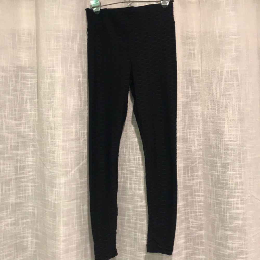 BLACK TIK TOK INSPIRED LEGGINGS